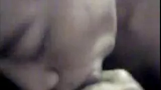 น่ารักผมสีน้ำตาลได้เซ็กส์กับแฟนแฟน วีดีโอ ค ริ ป โป้